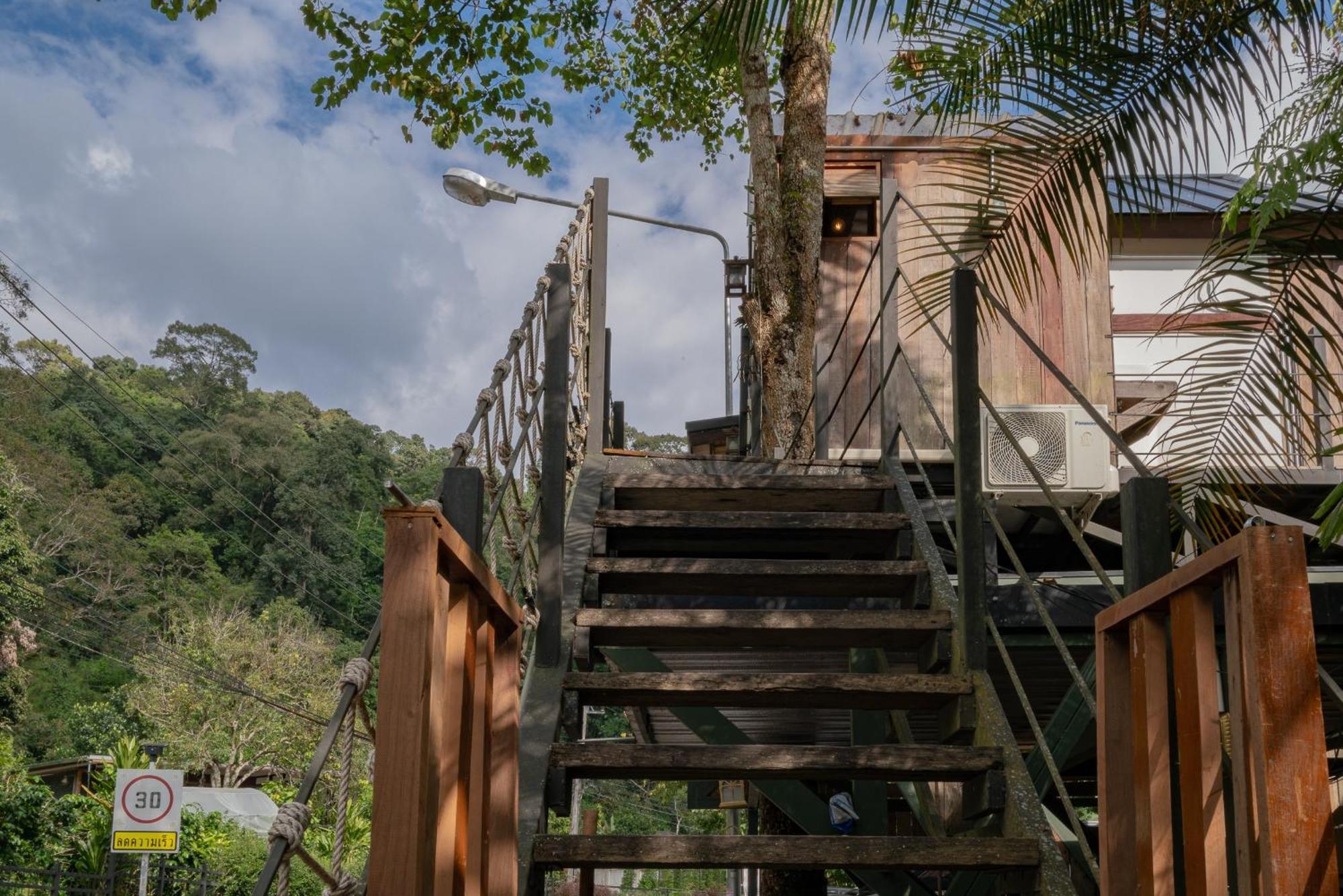 Doi Saket Wilderness Treehouse 빌라 외부 사진